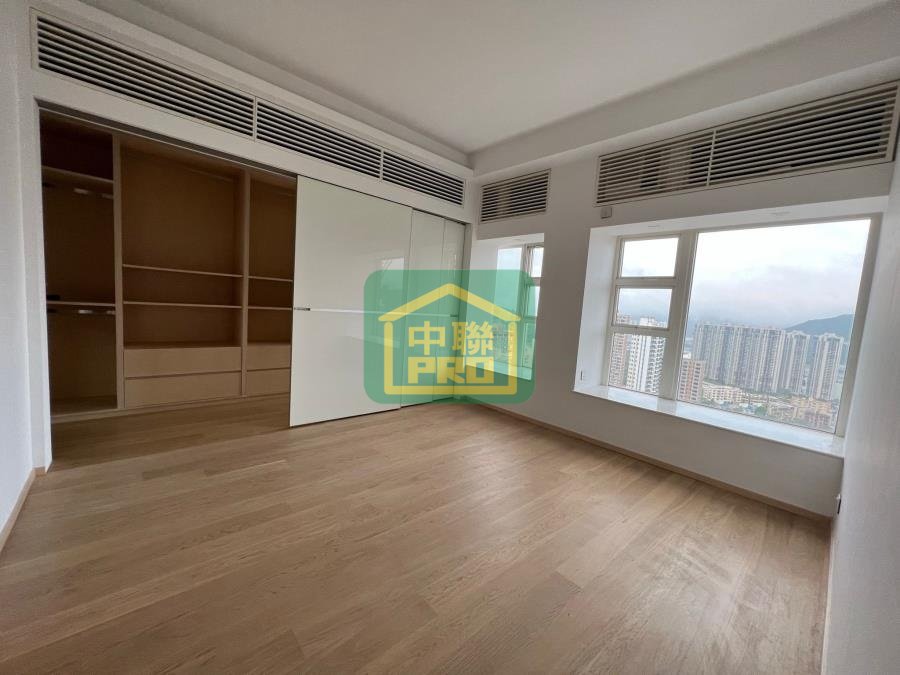 GRANDVILLE TWR E Shatin T179516 For Buy
