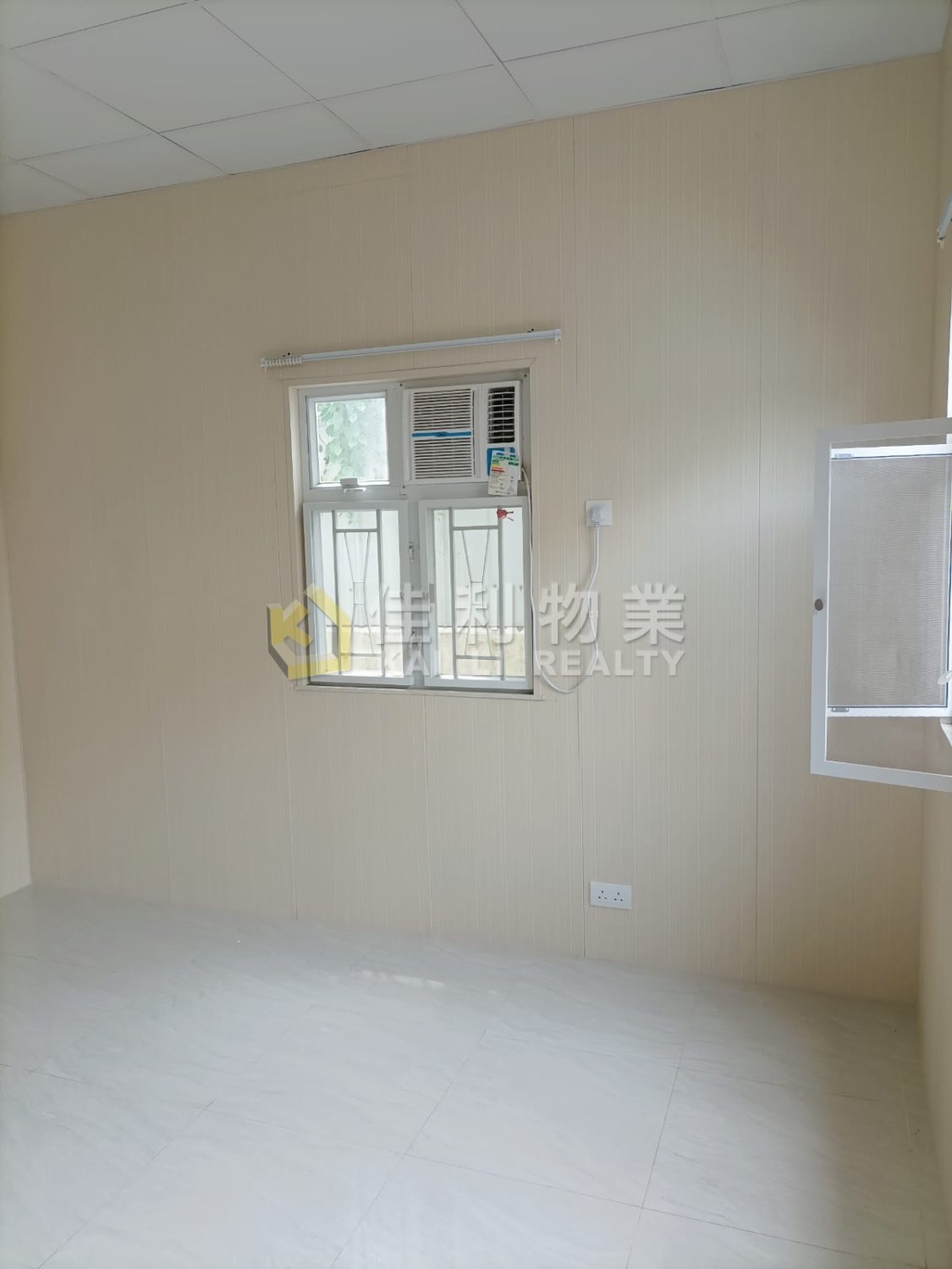 NAM HANG Yuen Long Y037618 For Buy