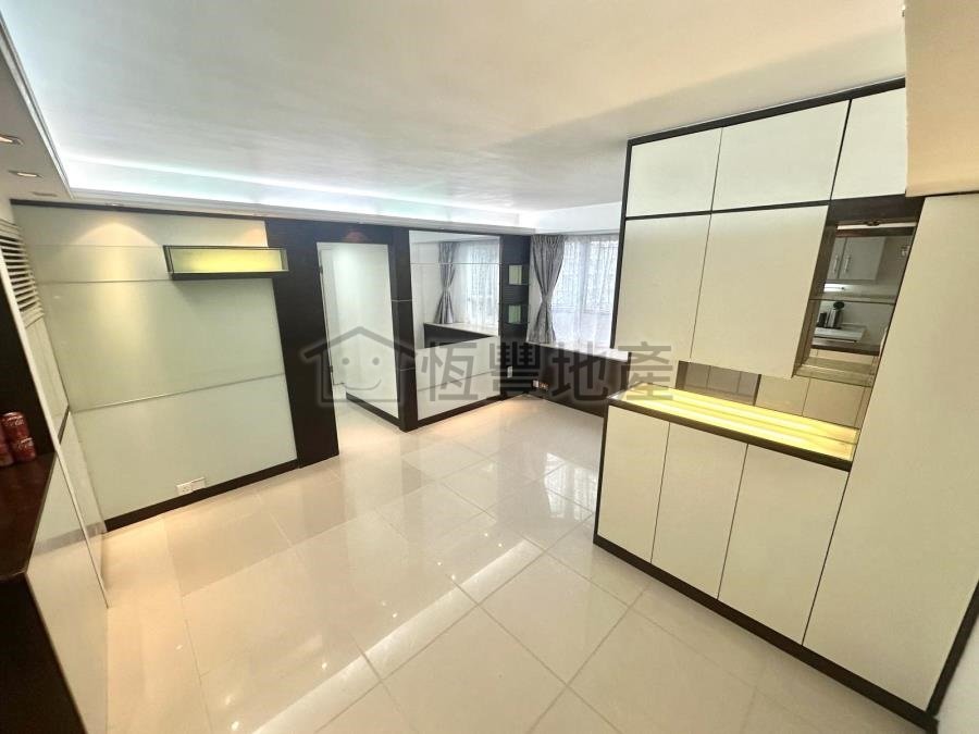 KOWAY COURT BLK 01 Chai Wan M N024678 For Buy