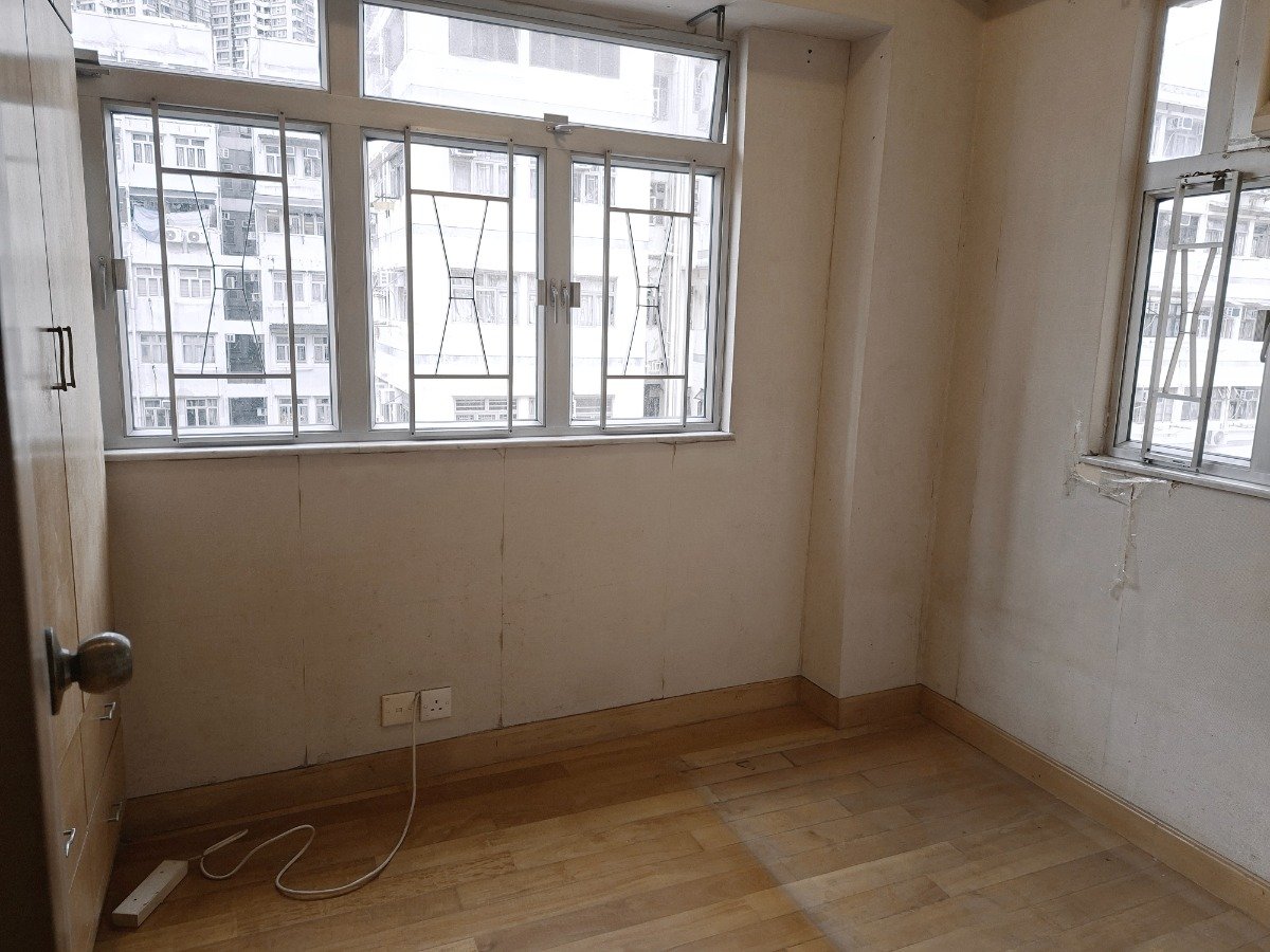 CHUNG YING BLDG Tai Kok Tsui H 1836068 For Buy