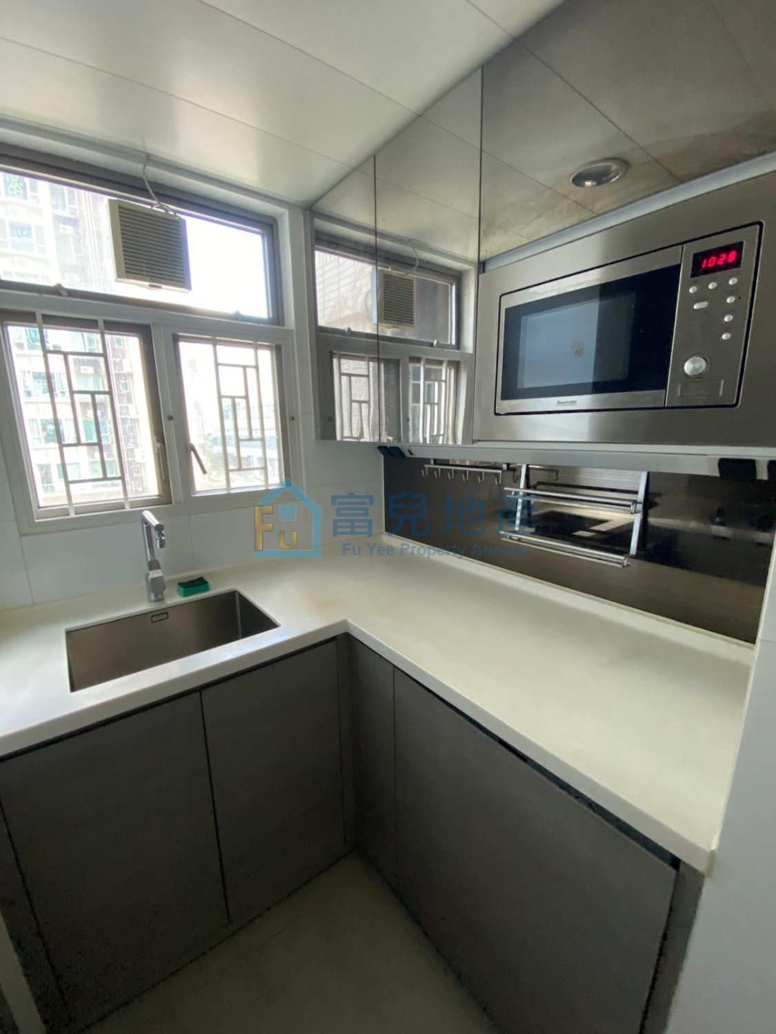 YUCCIE SQUARE TWR 05 Yuen Long L 000130 For Buy
