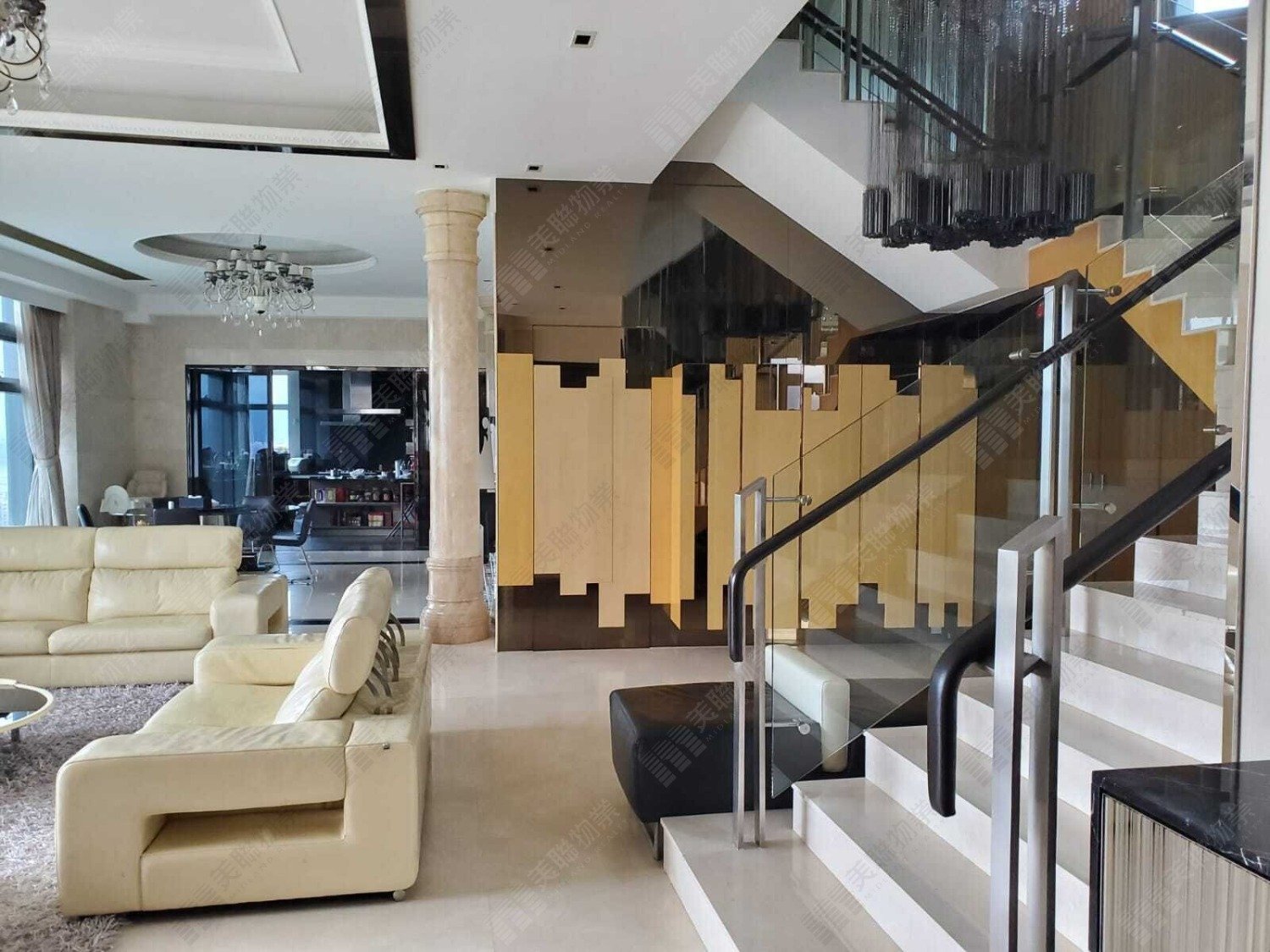 HILL PARAMOUNT BLK 01 Shatin H 1852120 For Buy