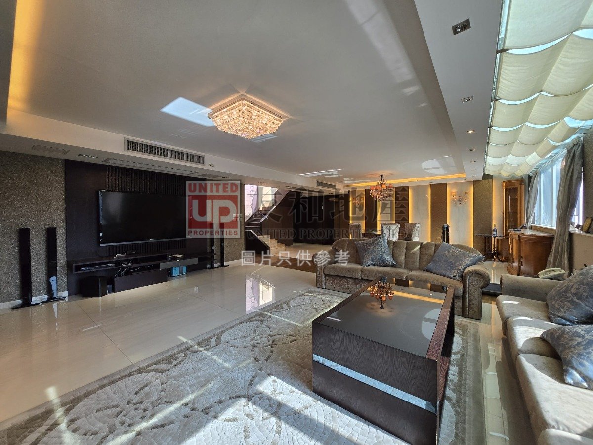 MOUNTAIN COURT BLK B Ho Man Tin H T125112 For Buy