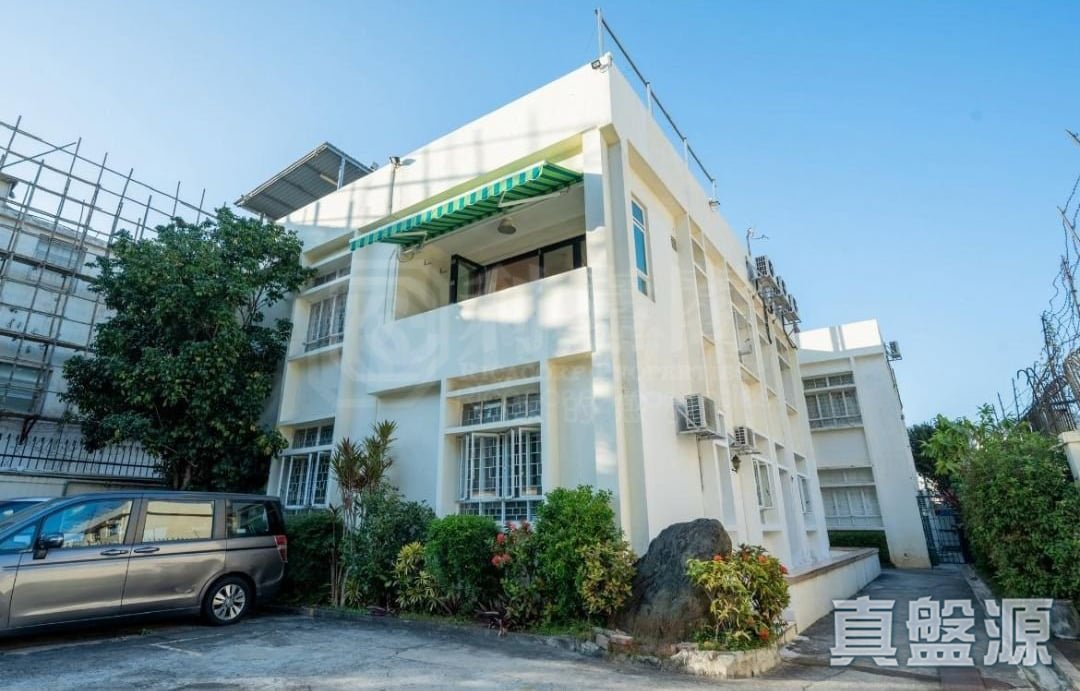 COZZY LODGE Kowloon Tong H 1841134 For Buy