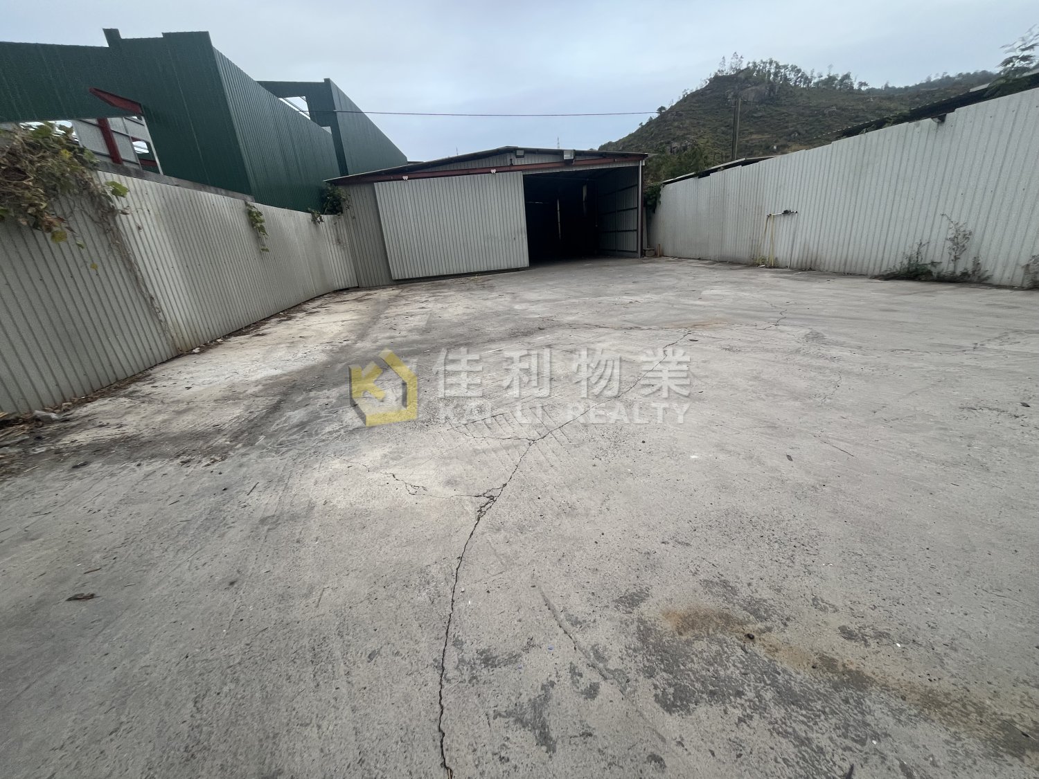 TAI SHU HA RD W Yuen Long L Y037670 For Buy