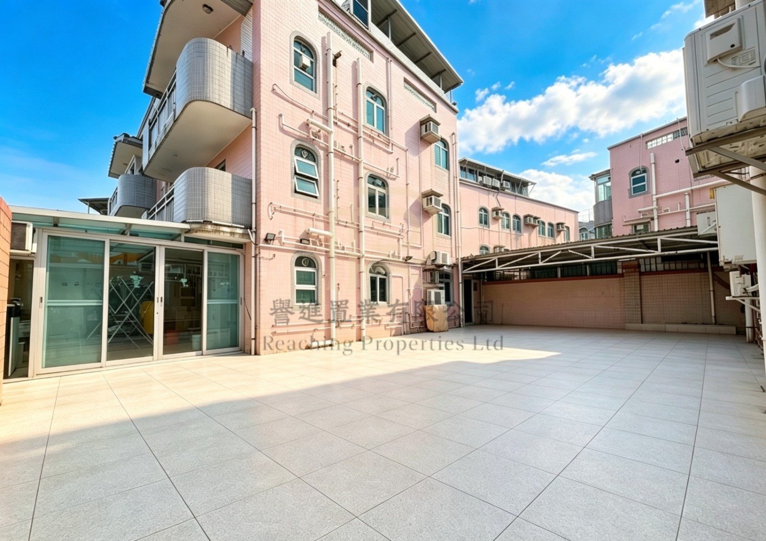 Yuen Long B009942 For Buy