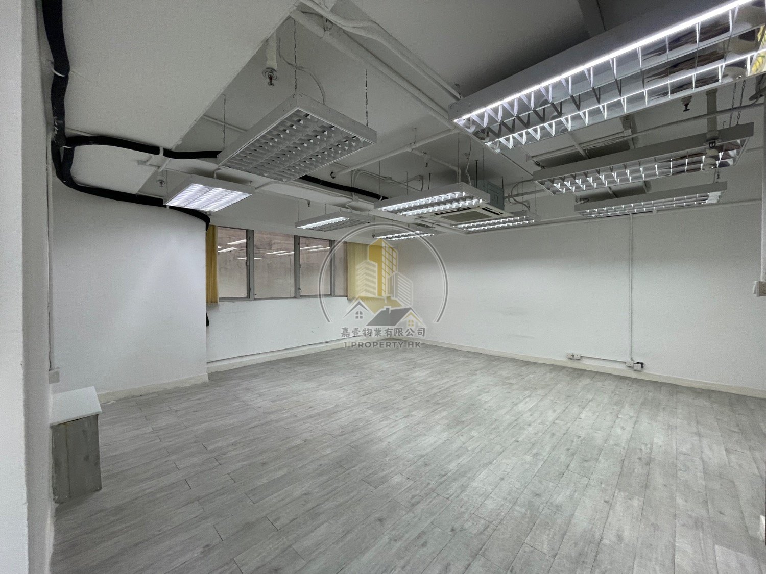 WESTLEY SQUARE Kwun Tong 1810070 For Buy