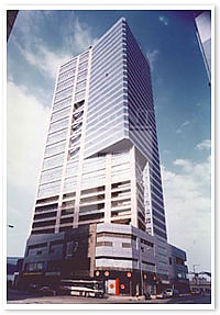 8 Com Twr (八號商業廣場) 