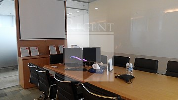 Central Office, Queen