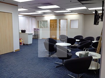 Chevalier Com Ctr (其士商業中心) 