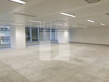 Man Yee Bldg (萬宜大廈) 