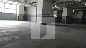 SF CENTRE (順豐大廈) 