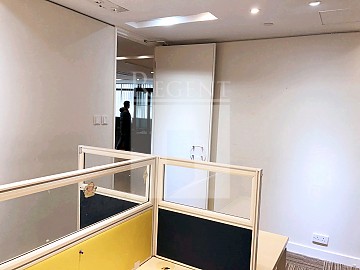Sheung Wan Office, Centre Mark Ii