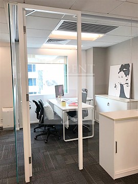 Officeplus @wan Chai (協成行灣仔中心) 