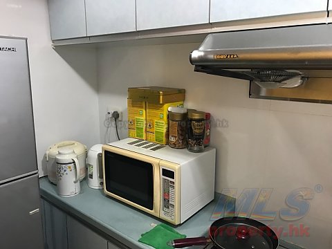 南豐新村 鰂魚涌 高層 T685048 售盤
