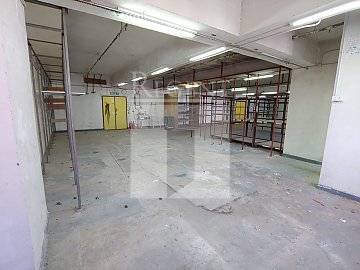 葵涌工业大厦, 恒亚中心
