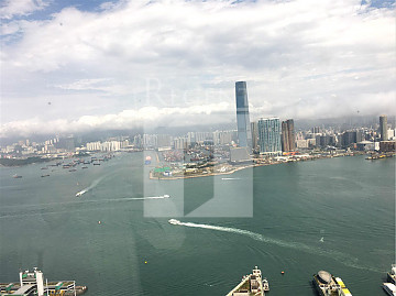 The Center (中環中心) 