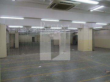 Hung Wai Ind Bldg (雄偉工業大廈) 