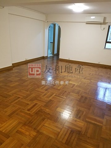 SERENE COURT Kowloon Tong T135809 For Buy