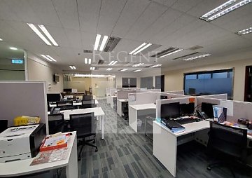 SINO PLAZA (信和廣場) 