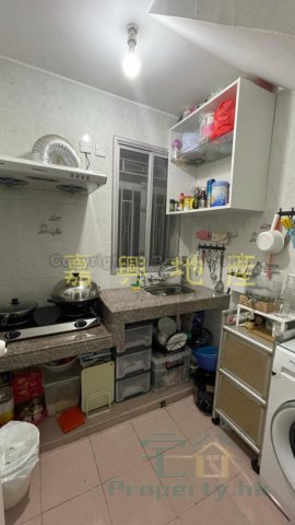 汀角村  *** 黃小姐 95081731 ***