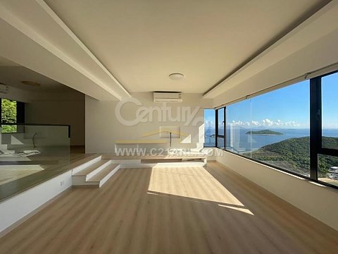 PINE CREST Repulse Bay M A270849 For Buy