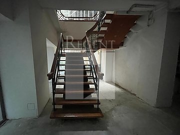 Hong Kong Property, Hong Kong Shop