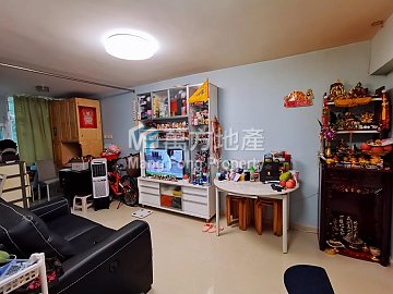 KWONG LAM COURT Shatin L Y003236 For Buy