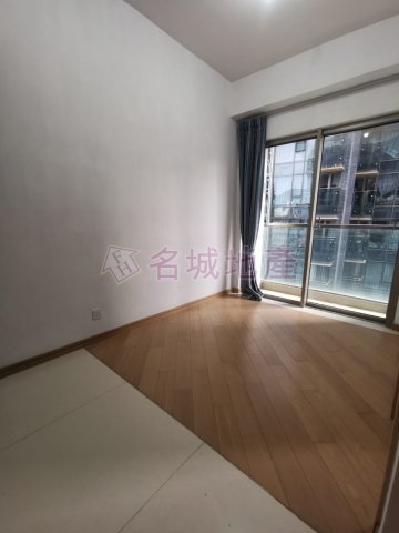 奧城西岸 大角咀 中層 1038088 售盤