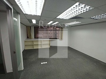 Shanghai Ind Inv Bldg (上海實業大廈) 