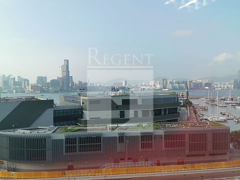 Cofco Twr (中糧大廈) 