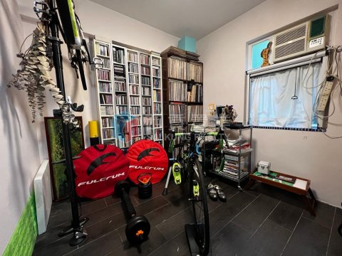 企嶺山莊 