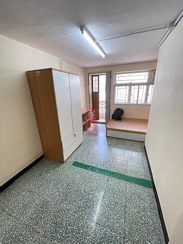 掃管埔村開放式租$7500 上水 005597 售盤