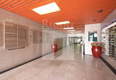 Mansfield Ind Ctr (萬輝工業中心) 