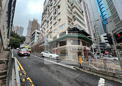 Shop for lease, shop for rent