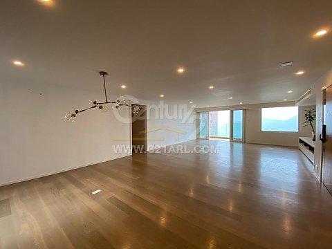 TWIN BROOK Repulse Bay M A269623 For Buy