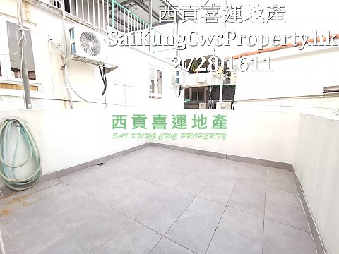 Sai Kung Old Town 1 Br with Rooftop Sai Kung H 001402 For Buy