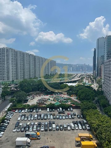 NEW CITY CTR Yau Tong M C037999 For Buy