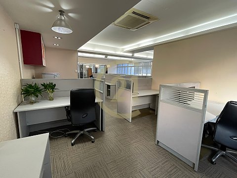 利景工業大廈 新蒲崗 高層 K165092 售盤