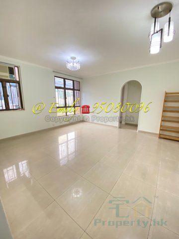 YUE SHING COURT  Shatin H A011421 For Buy