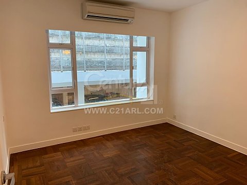 KAM YUEN MAN Mid-Levels Central L M011554 For Buy