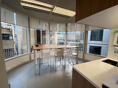 WYNDHAM ST 8 (雲咸街8號) 