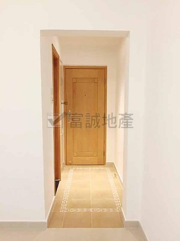 TELFORD GDN  Kowloon Bay H G086753 For Buy