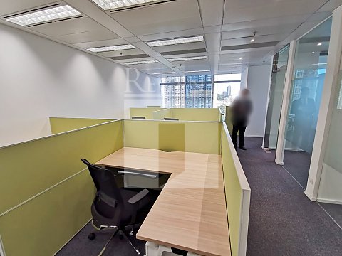 Kwun Tong Office, Manulife Financial Centre Tower B