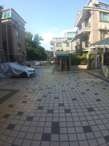 豪門1400呎地復售1080萬 大埔 J028410 售盤