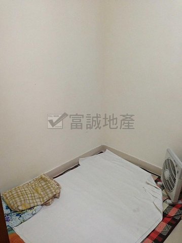 瓊軒苑 鑽石山 中層 L085483 售盤