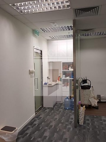 Exchange Twr (國際交易中心) 