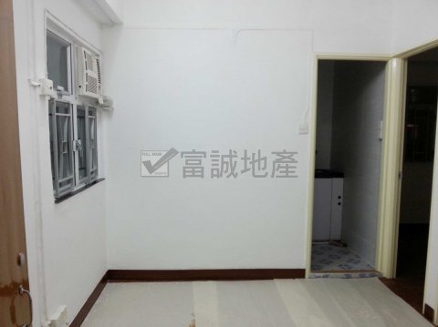 萬寶大廈^^九龍上車易 黃大仙 中層 G087382 售盤
