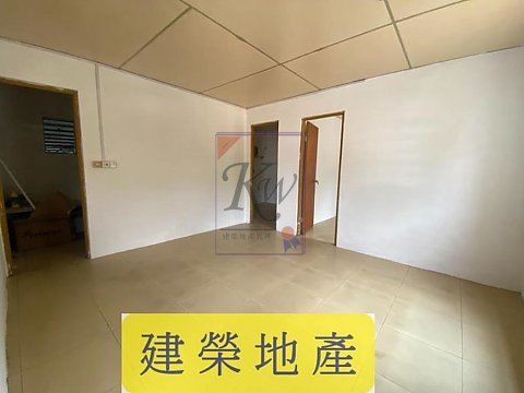 泥路 粉嶺 000487 售盤