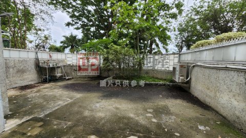 畢架山花園 石硤尾 低層 K126550 售盤